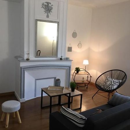 T2 Cour Du Temple Plein Centre La Rochelle Apartment La Rochelle  Exterior photo
